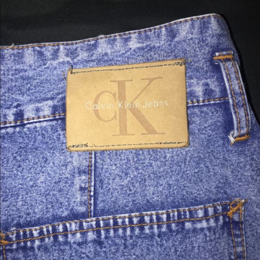 Vintage Calvin Klein mom shorts !!